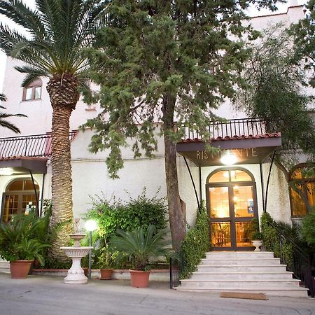 Hotel Miravalle Misilmeri Extérieur photo